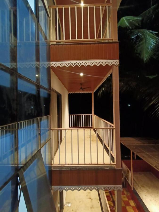 Srushti Sea Villa Resort Diveāgar Kültér fotó